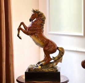 tuong-ngua-phi-ma-thuan-dong-cao-cap-ma-decor-601l