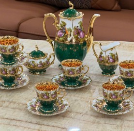 bo-am-chen-tra-su-hoang-gia-vien-vang-–-sang-trong-va-dang-cap-act61